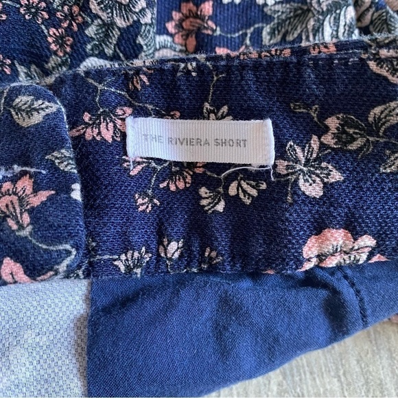 𝅺ann Taylor LOFT Riviera Short Navy and Pink Floral Size 0 - Picture 5 of 9